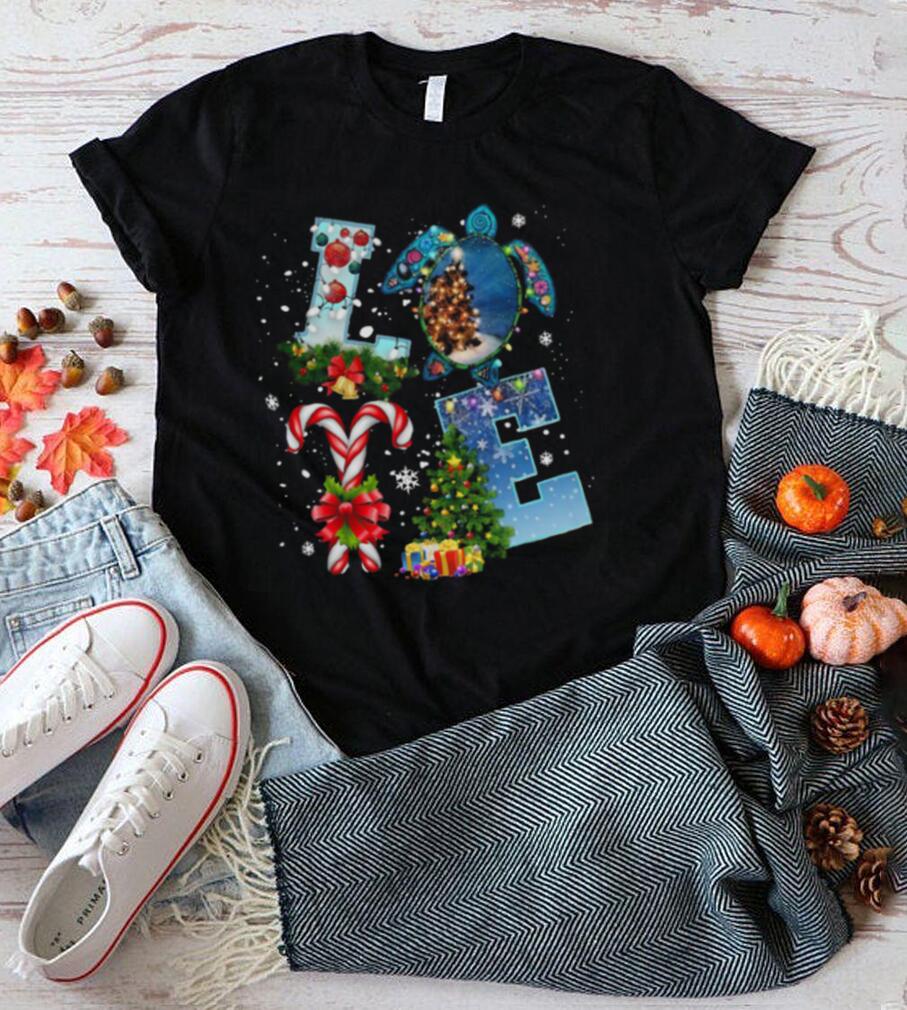 Love Turtle Merry Christmas Tree Gift Light shirt Love Turtle Merry Christmas Tree Gift Light shirt