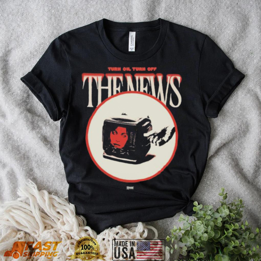 Paramore turn on turn off the news eleanor osada shirt Paramore turn on turn off the news eleanor osada shirt