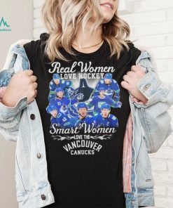 Real Women Love Hockey Team Sport Smart Women Love The Vancouver Canucks Shirt