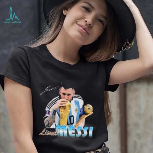 Signature Design Lionel Messi Kissing World Cup 2022 Argentina Football Shirt