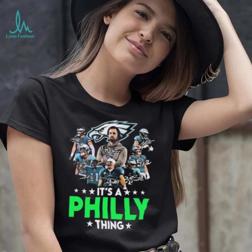 Philadelphia Eagles Team It’s A Philly Thing Signatures Shirt