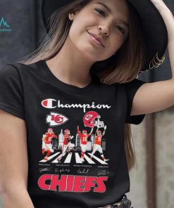 Champion Travis Kelce Isiah Pacheco Patrick Mahomes II And Chris Jones Abbey Road Signatures Shirt