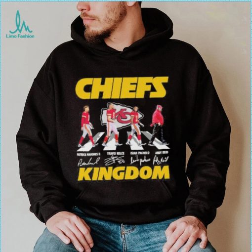 Chiefs kingdom Walking Abbey Road Patrick Mahomes Travis Kelce Isiah Pacheco Andy Reid signatures shirt