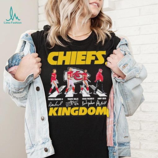 Chiefs kingdom Walking Abbey Road Patrick Mahomes Travis Kelce Isiah Pacheco Andy Reid signatures shirt