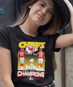 Chiefs super Bowl LVII champions signatures Kelce and Mahomes shirt