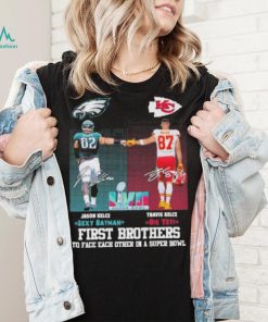 First brothers to face each other in a super bowl Jason Kelce sexy batman Travis Kelce big yet Eagles Chiefs signatures shirt