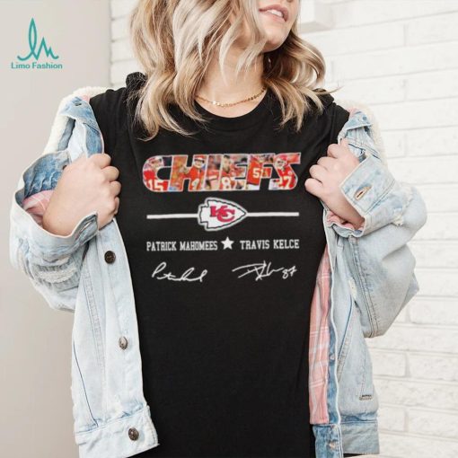 Kansas city Chiefs Patrick Mahomees Travis Kelce signatures shirt