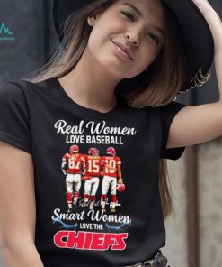 Real Women Love Football Smart Women Love The Chiefs Travis Kelce Patrick Mahomes And Isiah Pacheco Signatures Shirt