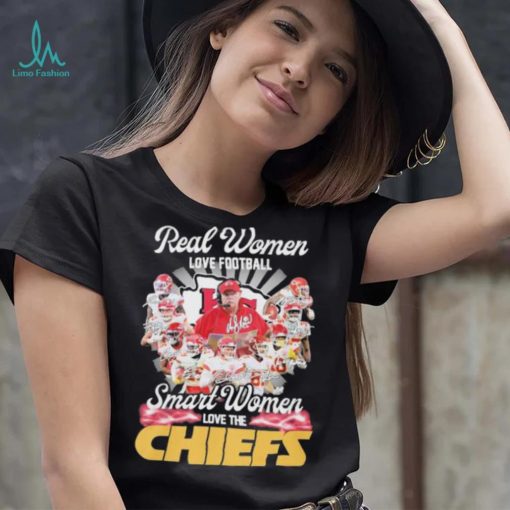 Real women love football smart women love the Chiefs signatures sport shirt