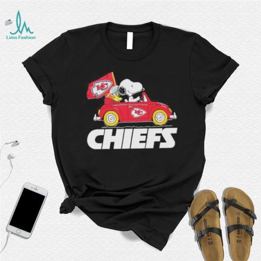 Snoopy and woodstocks driver car Kansas city Chiefs shirt