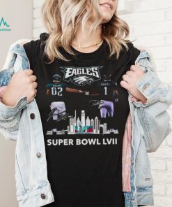 Super Bowl LVII Jalen Hurts and Travis Kelce Philadelphia Eagles skyline signatures shirt