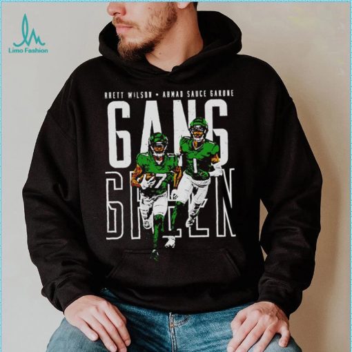 Sauce Gardner and Garrett Wilson New York J Gang Green shirt