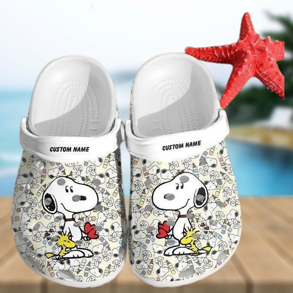 Top selling Item  Snoopy And Woodstock Heart Full Printed Crocs Classic
