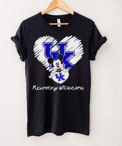 2023 Mickey Mouse heart Love Kentucky Wildcats logo shirt