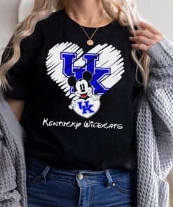 2023 Mickey Mouse heart Love Kentucky Wildcats logo shirt