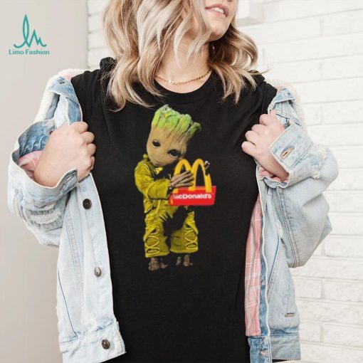 Baby groot hug mcdonalds logo 2023 t shirt