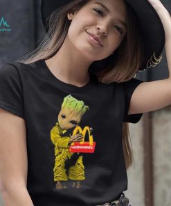 Baby groot hug mcdonalds logo 2023 t shirt