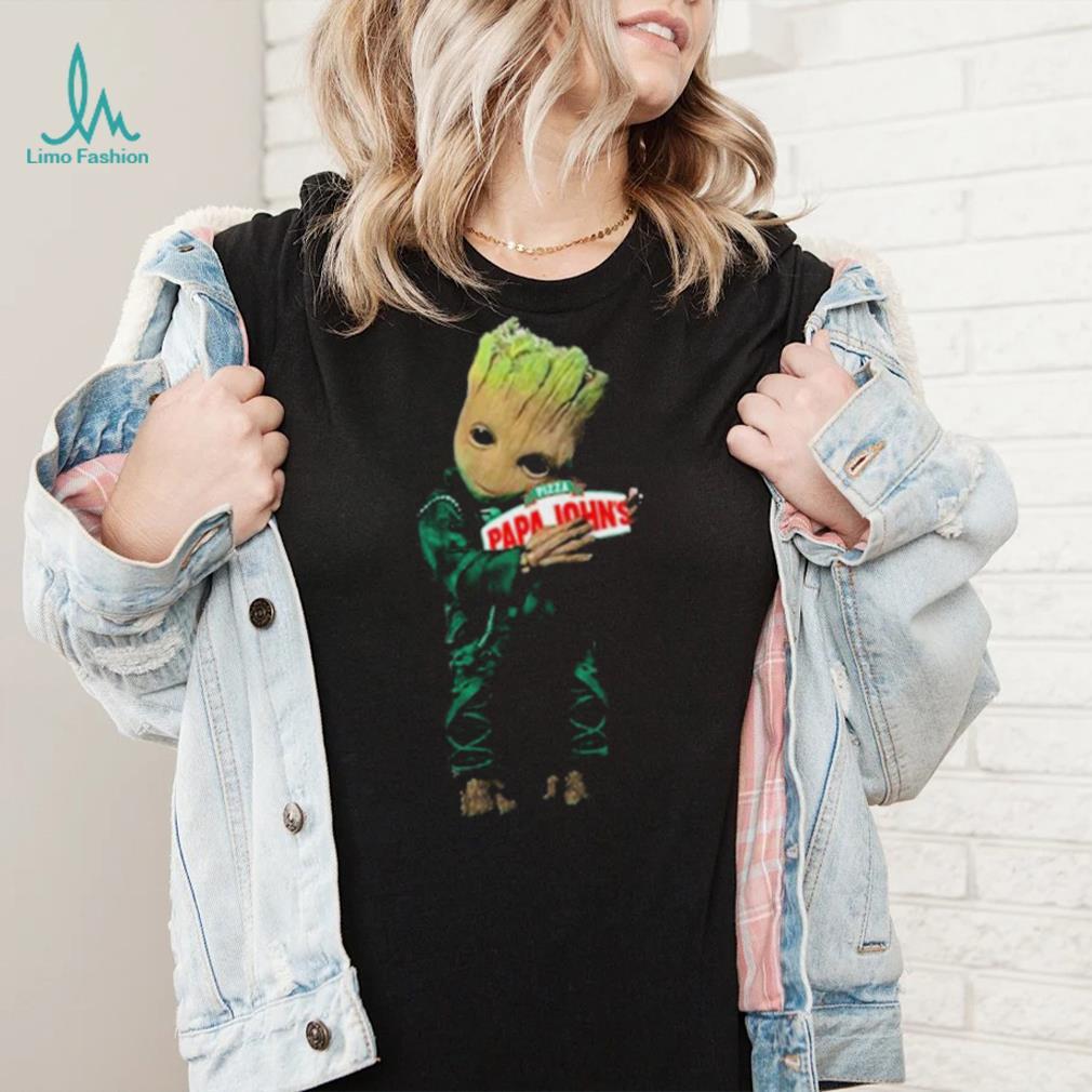Baby groot hug pizza papajohn logo 2023 t shirt Baby groot hug pizza papajohn logo 2023 t shirt