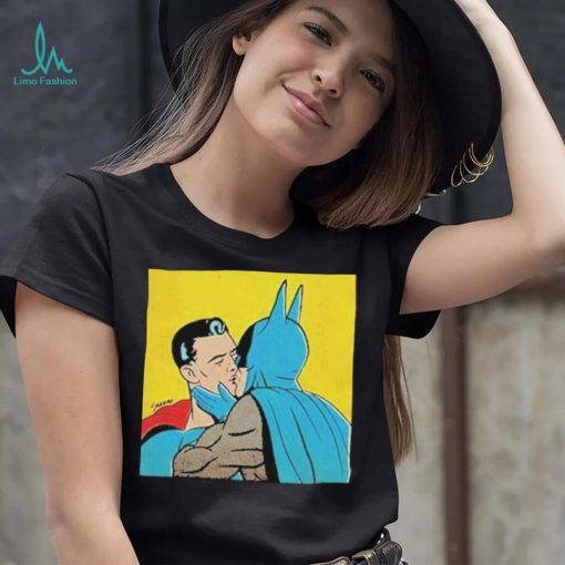 Batman And Superman Kissing T Shirt