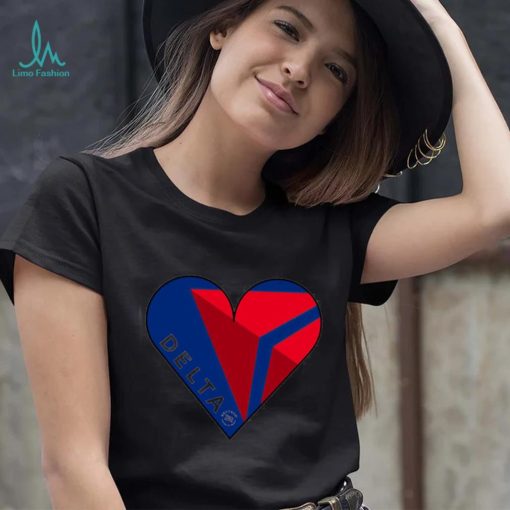 Delta Air Lines heart shirt