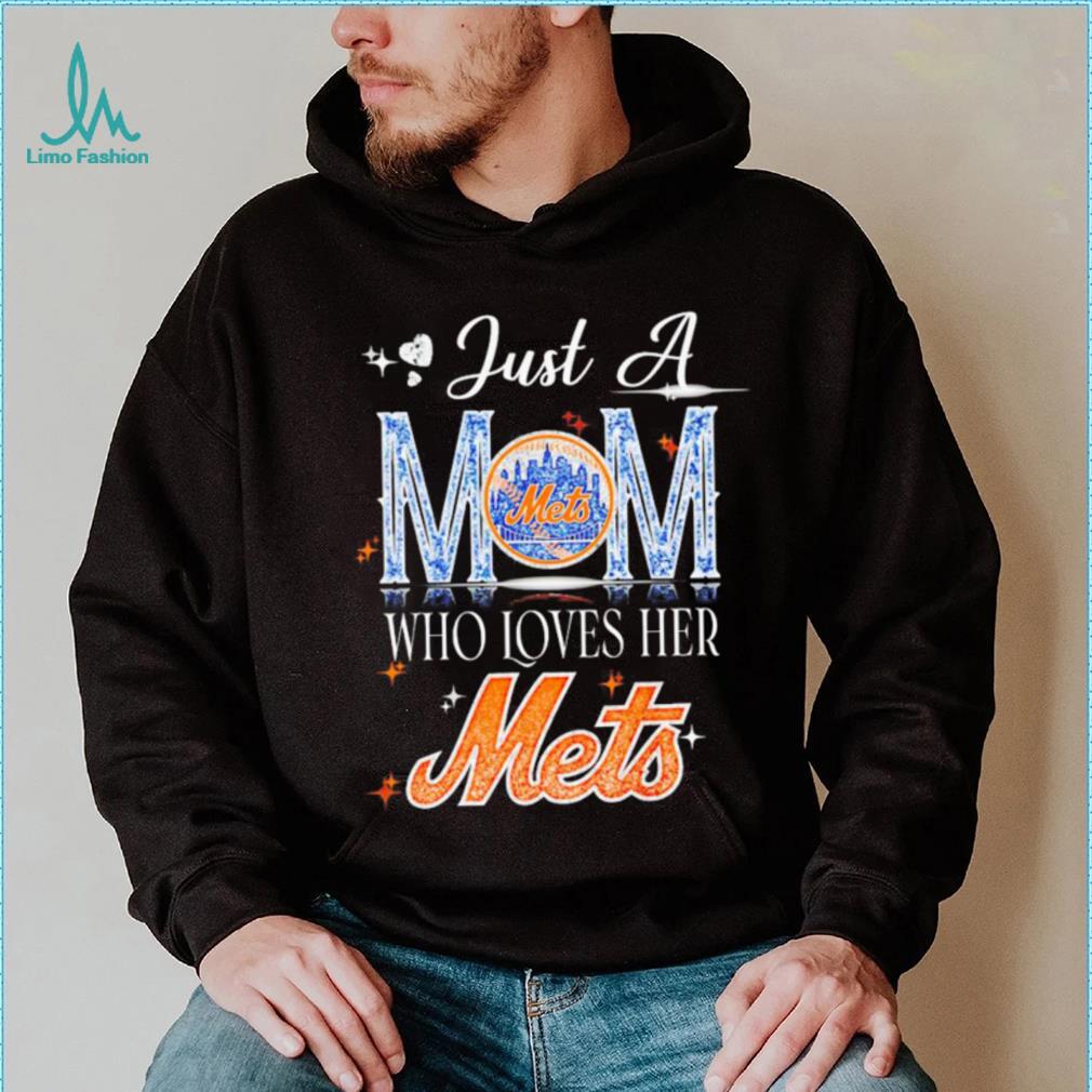 Just a mom who loves her New York Mets shirt - Limotees