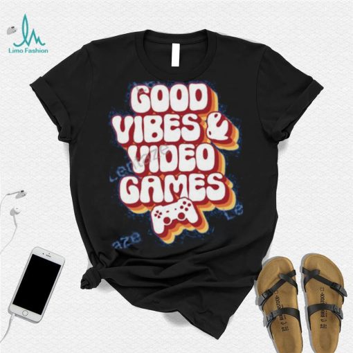 Mirandalorian Merch Good Vibes & Video Games Retro Shirt