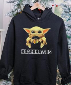 NHL Hockey Chicago Blackhawks Star Wars Baby Yoda Shirt