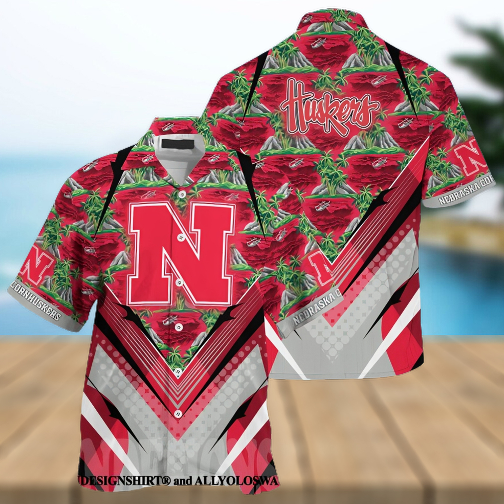 Nebraska Cornhuskers Summer Hawaiian Shirt And Shorts For Sports Fans This Season