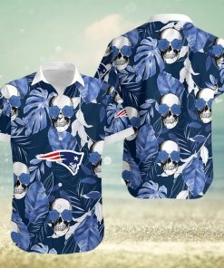 New England Patriots Coconut Leaves And Skulls Hawaiian Shirt