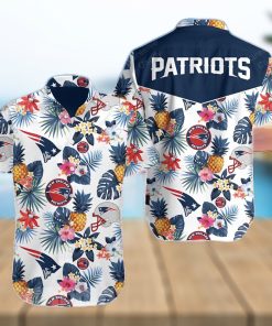 New England Patriots Floral All Over Print Unisex Hawaiian Shirt And Beach Short