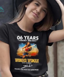 Official 60 years 2017 – 2023 Wonder Woman Gal Gadot thank you for the memories signature shirt