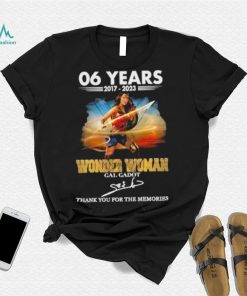 Official 60 years 2017 – 2023 Wonder Woman Gal Gadot thank you for the memories signature shirt