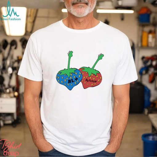 Official Strawberry Blu Detiger Shirt