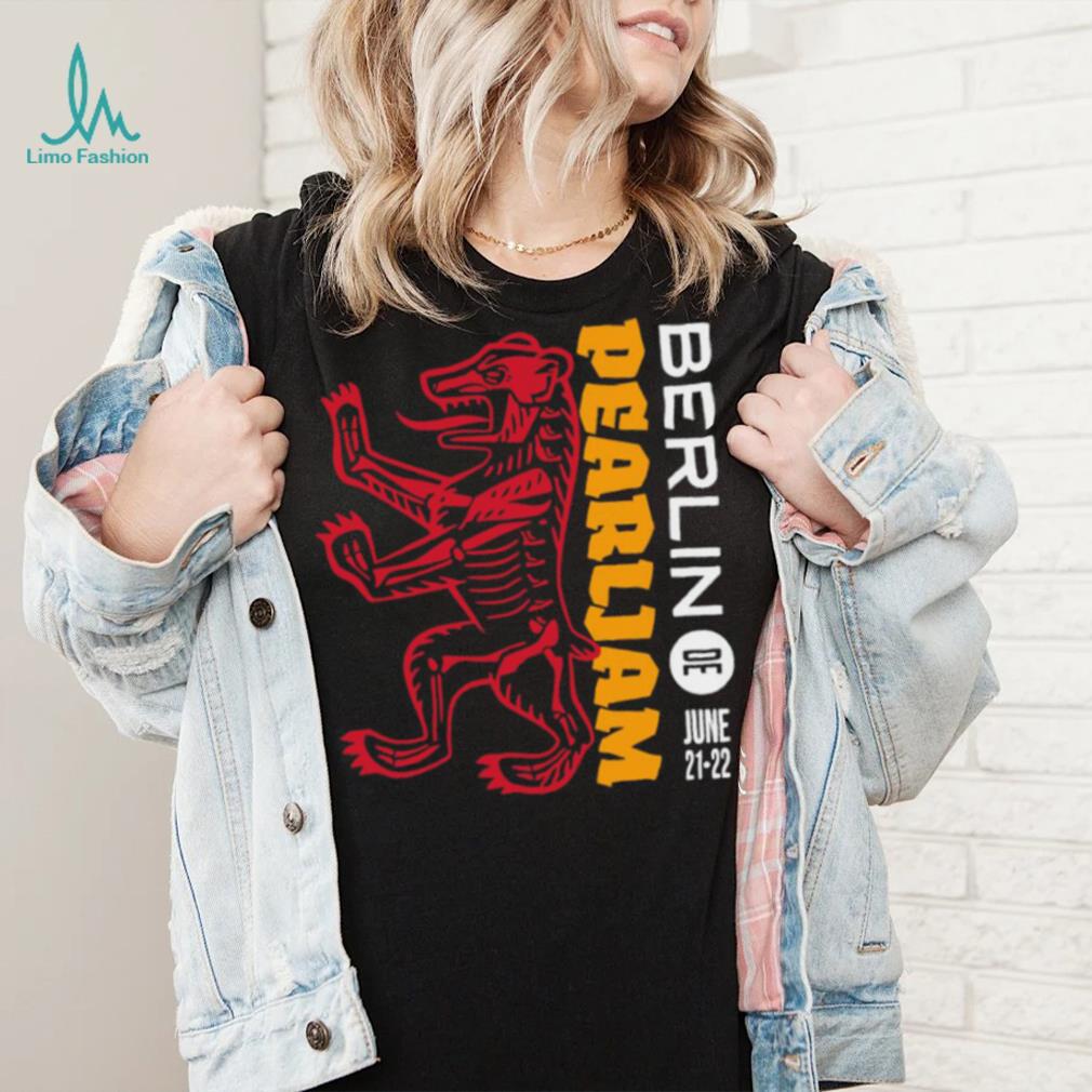 Original pearl Jam Berlin Event shirt Original pearl Jam Berlin Event shirt