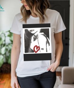 Sabrina Carpenter heart t shirt