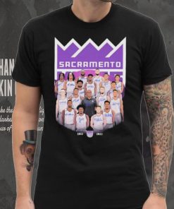 Sacramento Kings Team NBA Playoff 2022 2023 Caricatures Signatures Shirt
