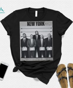 Trump lineup with secret service shirt