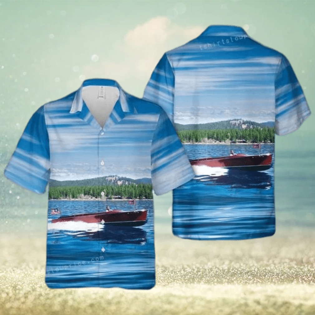 1930 Chris Craft 24ft 103 Runabout Triple Cockpit Raised Deck Hawaiian Shirt Outfit 1930 Chris Craft 24ft 103 Runabout Triple Cockpit Raised Deck Hawaiian Shirt Outfit