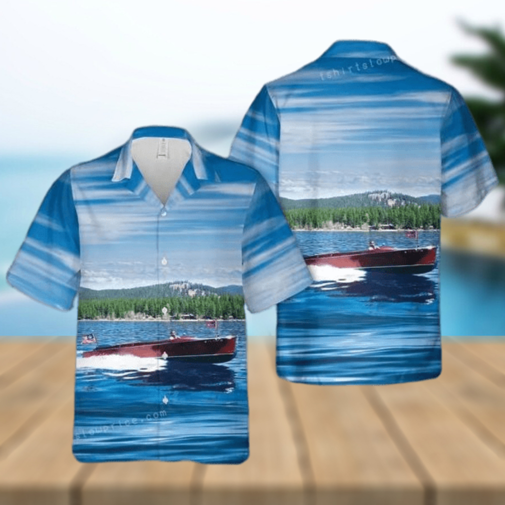 1930 Chris Craft 24ft 103 Runabout Triple Cockpit Raised Deck Hawaiian Shirt Outfit 1930 Chris Craft 24ft 103 Runabout Triple Cockpit Raised Deck Hawaiian Shirt Outfit