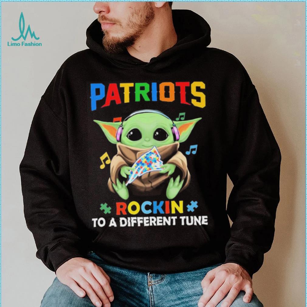 Autism New England Patriots Baby Yoda Rockin To A Different Tune Shirt -  Limotees