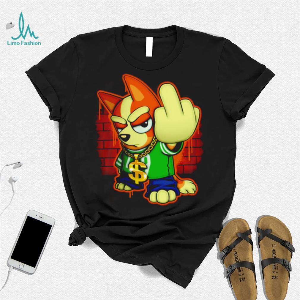 https://img.limotees.com/photos/2023/05/Bluey-Blingo-Gang-middle-finger-shirt0.jpg