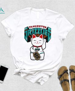 Maneki Neko Lucky cat X Vancouver Grizzlies logo shirt