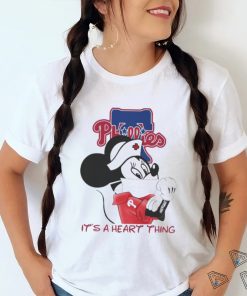 Mickey Mouse face mask it's a heart things Philadelphia Phillies shirt