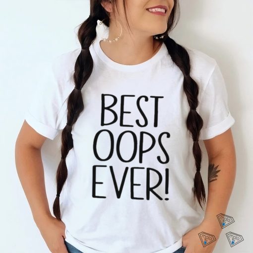 Official Baby cabrera arriving december 2023 best oops ever T shirt