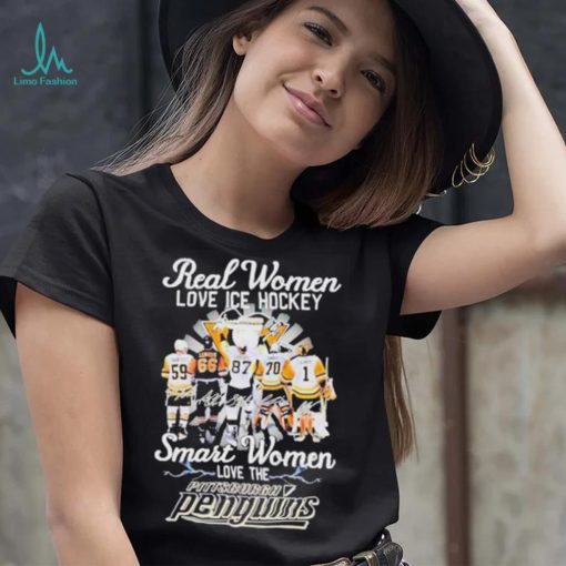 Real Women Love Ice Hockey Smart Women Love The Pittsburgh Penguins Signatures Shirt