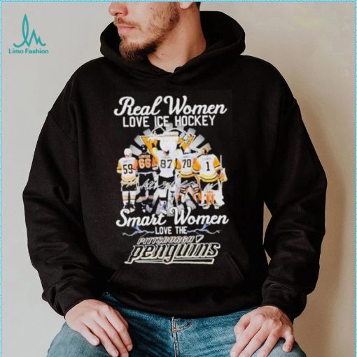 Real Women Love Ice Hockey Smart Women Love The Pittsburgh Penguins Signatures Shirt