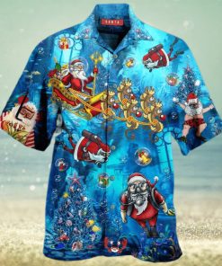 Santa Claus Explore The Sea Hawaiian Shirt