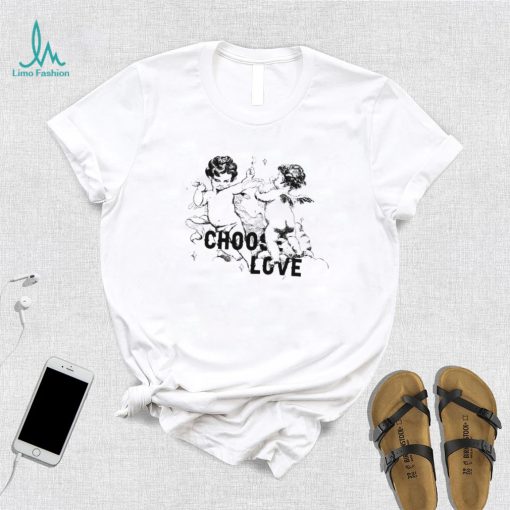 Urban Revivo choose love shirt