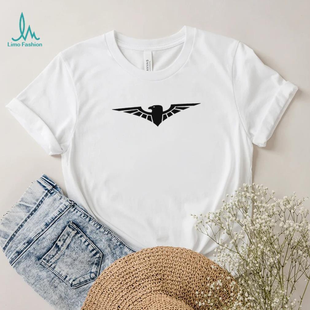 falcon logo shirt shirt trang falcon logo shirt shirt trang