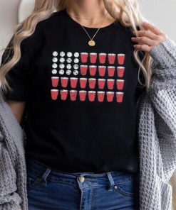 BEER PONG FLAG MEN'S TSHIRT